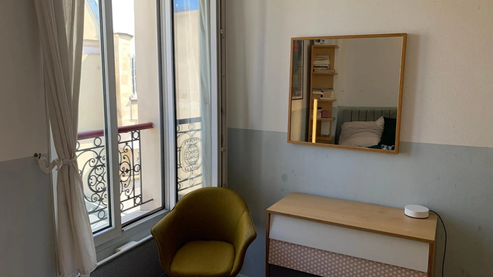 Artist 40M2 Montmartre District Apartment Paris